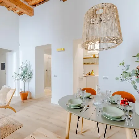 Casa Lazzaro Contemporary Ground Floor Inside The Walls Of Lucca